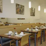 Haus Mobene - Garni Hotel Graz