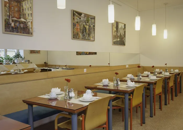 하우스 모벤 - 가르니 호텔 그라츠