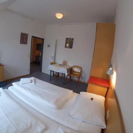 Szálloda Haus Mobene - Garni 3*