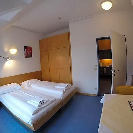 Szálloda Haus Mobene - Garni Graz