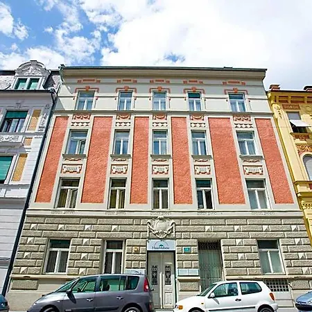 Szálloda Haus Mobene - Garni Graz