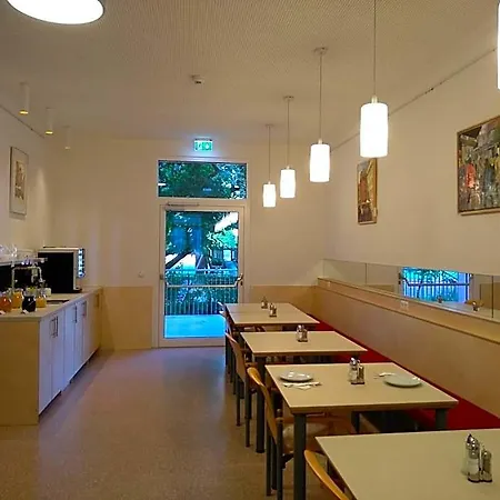 Szálloda Haus Mobene - Garni Graz