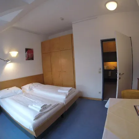 Hotel Haus Mobene - Garni