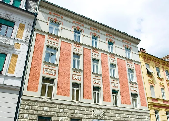 Haus Mobene - Garni Готель 3*