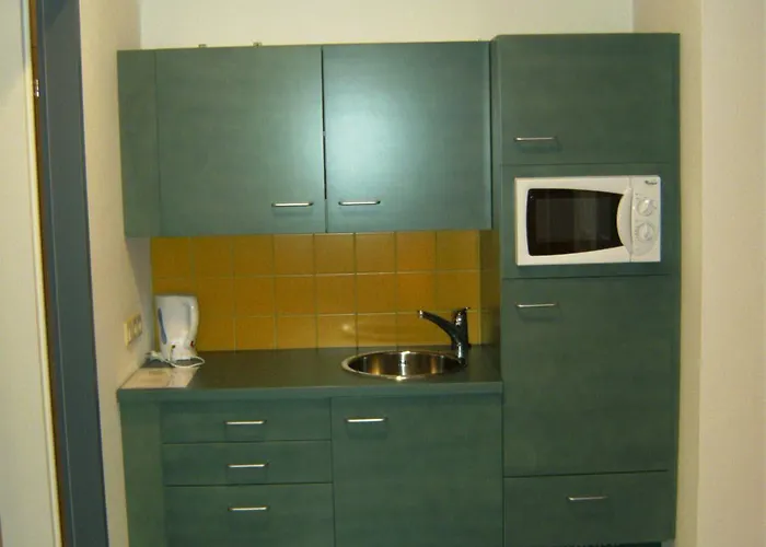 Haus Mobene - Garni فندق 3*